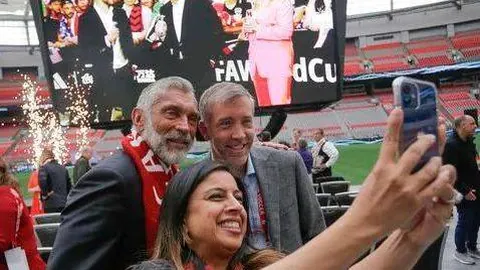 [NBA]魔术队多点开花逆转鹈鹕